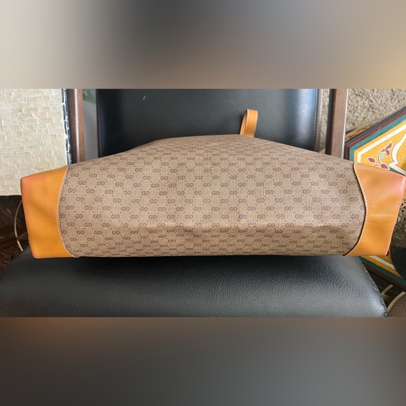 Gucci Vintage Tote with Sherry Line & Beige trim - Picture 11 of 13